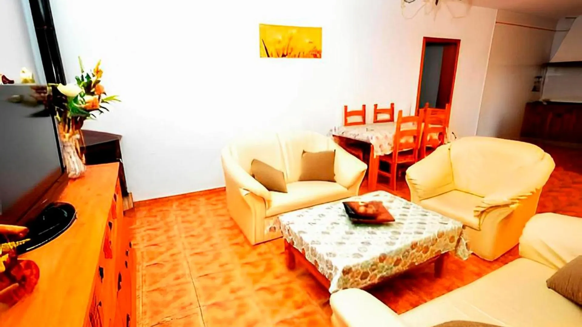 Chalet Con Piscina Compartida Y Jardin Privado Cadiz 0*,  Spain