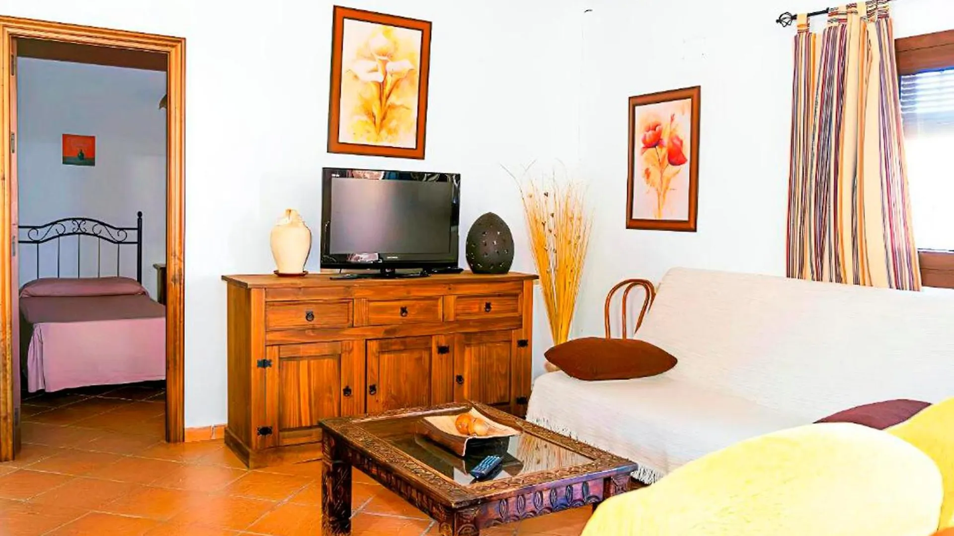 Apartment Chalet Con Piscina Compartida Y Jardin Privado Cadiz Spain